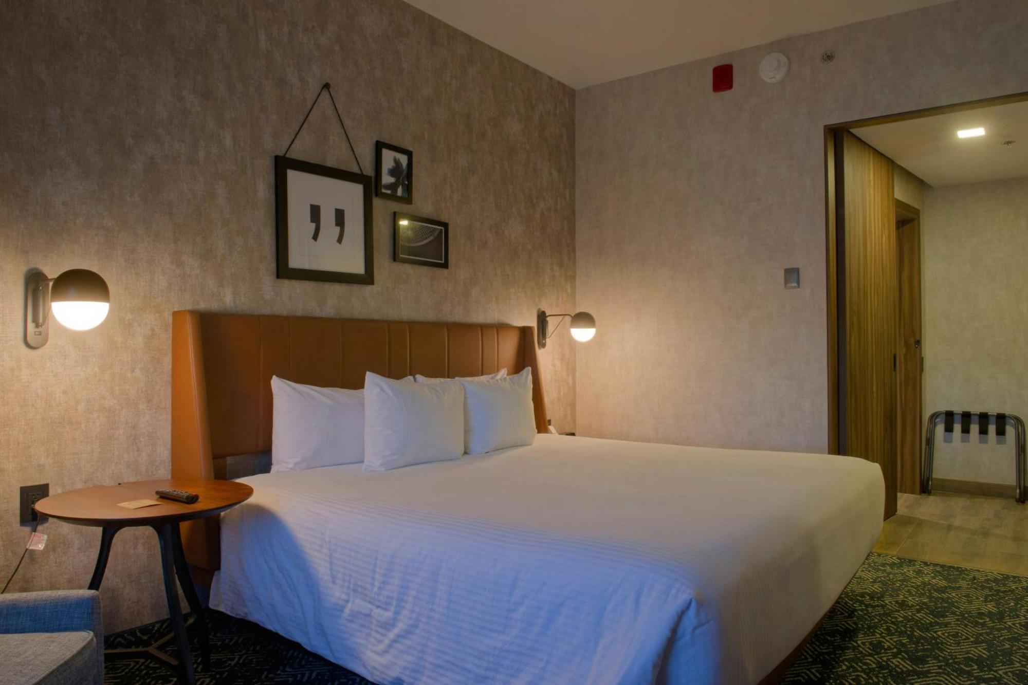 Four Points By Sheraton Distrito Uno Чіуауа Екстер'єр фото